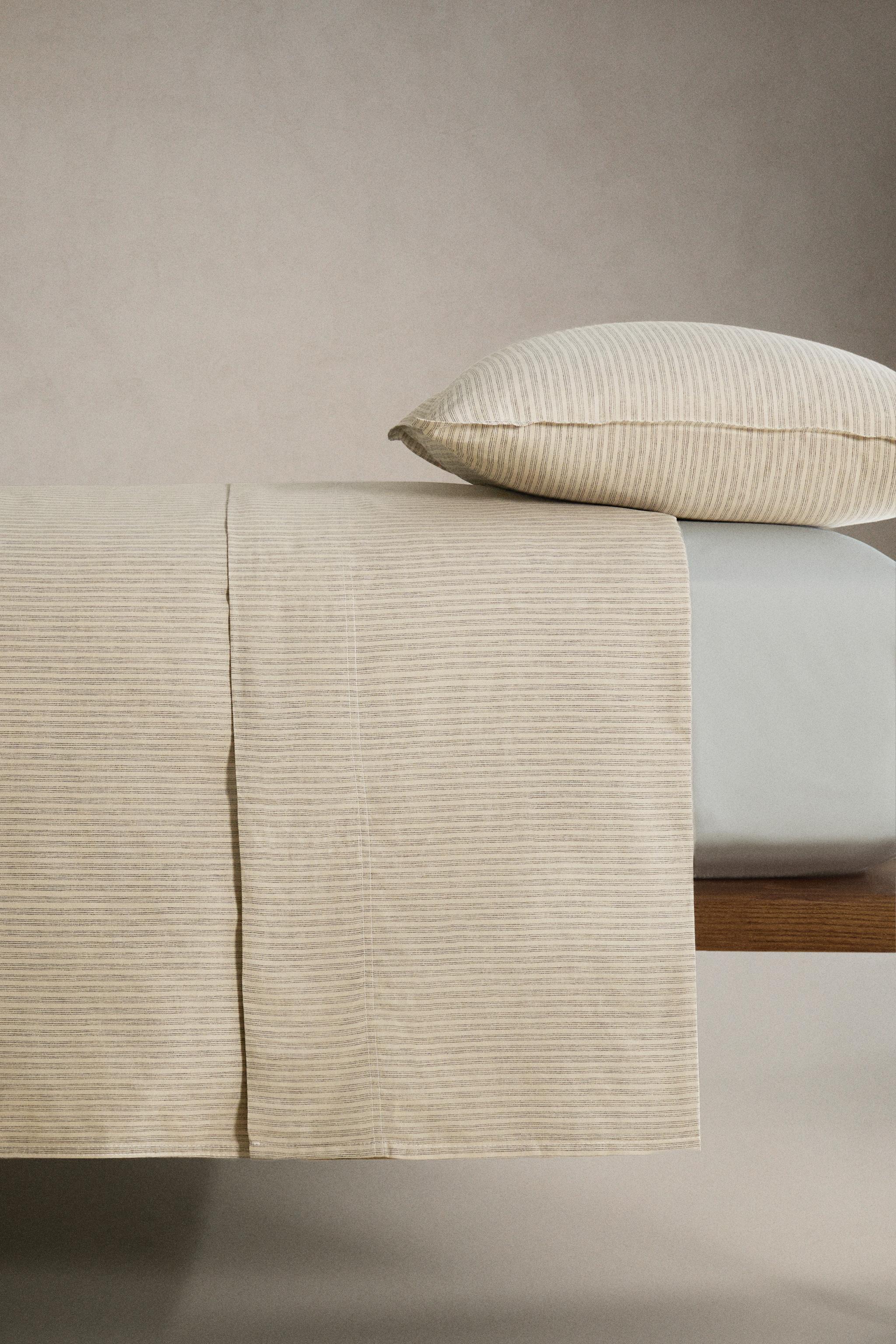 DYED THREAD STRIPED DUVET COVER